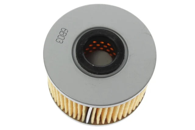 Filtre à huile/ Oil filter (same as KN-111)